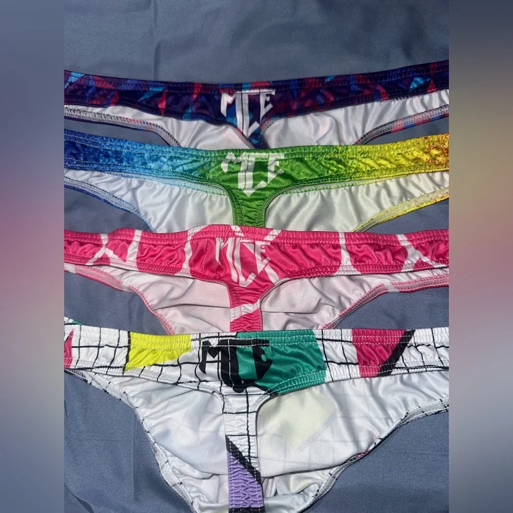 Men's Colorful Patterned Bikini Briefs - Multicolor
